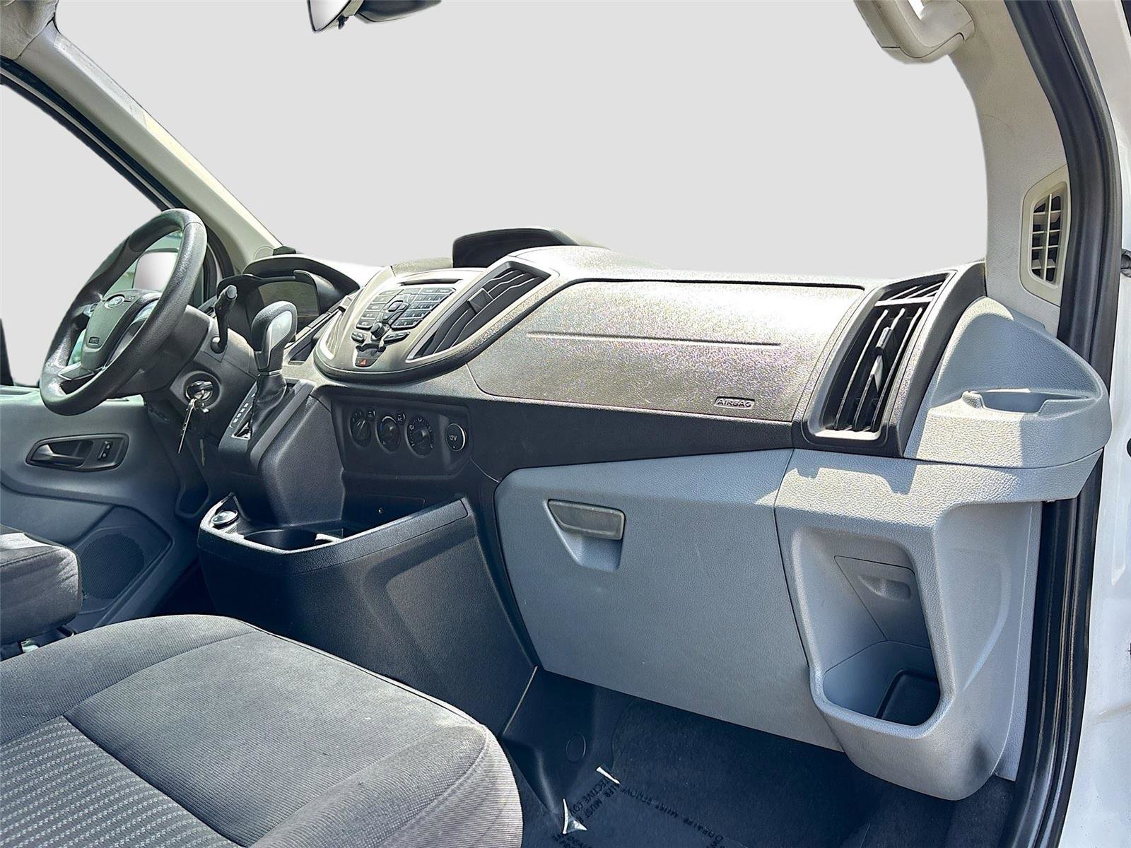 Used 2017 Ford Transit 350 XLT RWD image 27