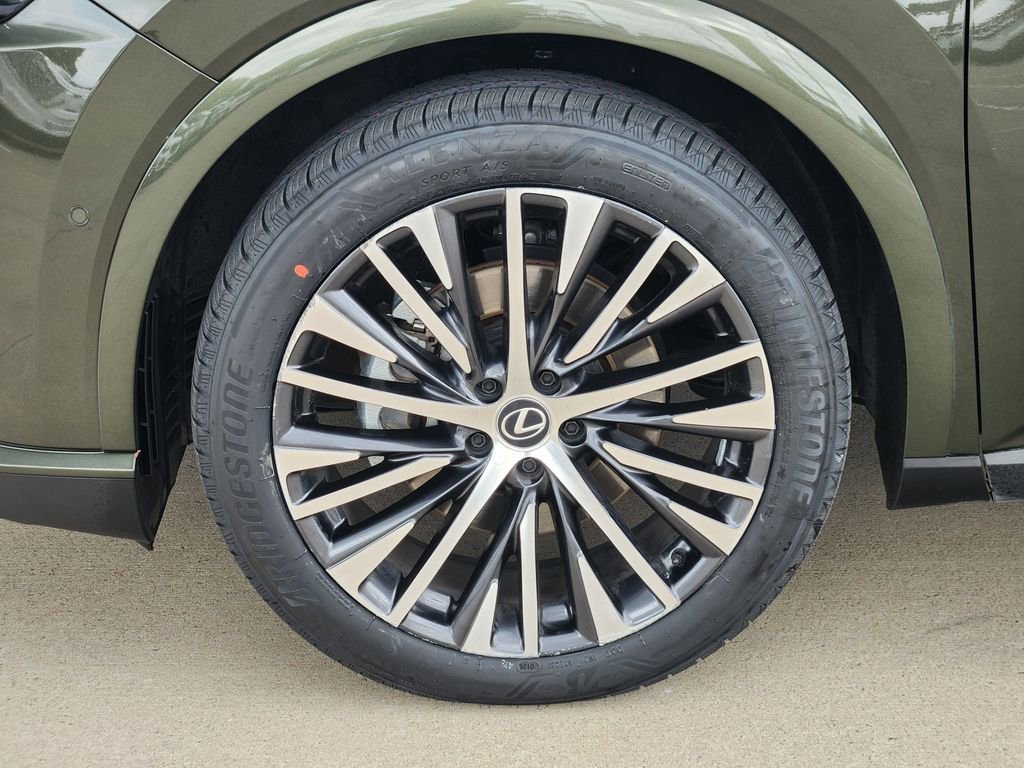 Used 2023 Lexus RX 350 Premium Plus w/ Cold Area Package FWD image 10