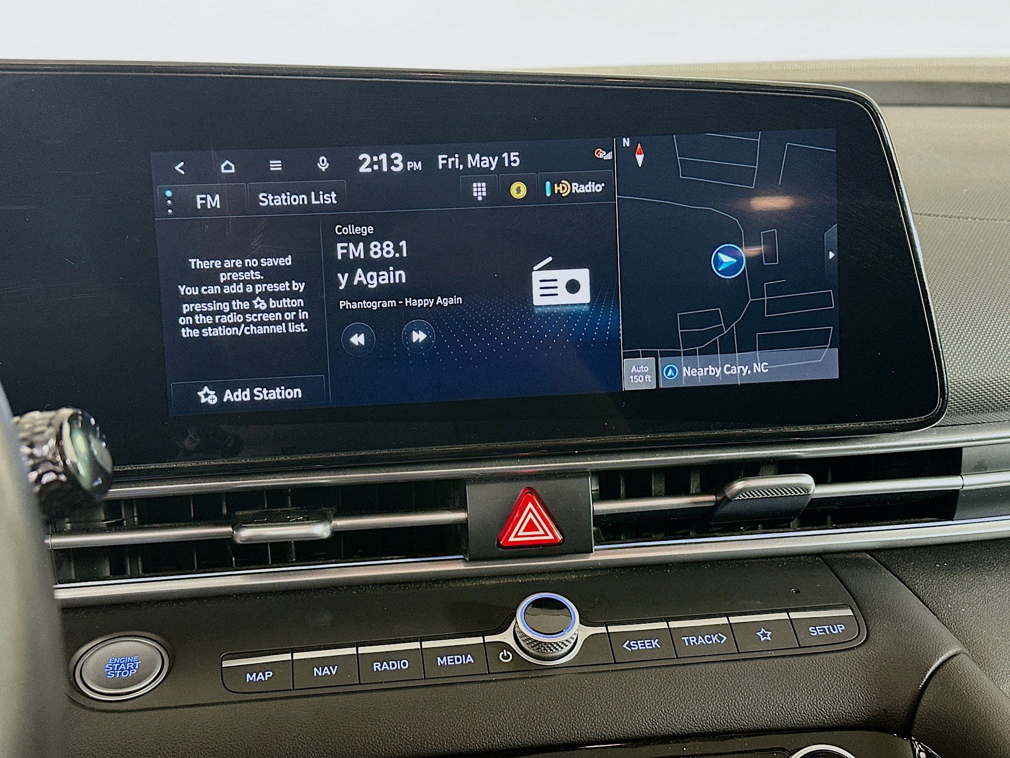 Used 2025 Hyundai Elantra SEL FWD image 21