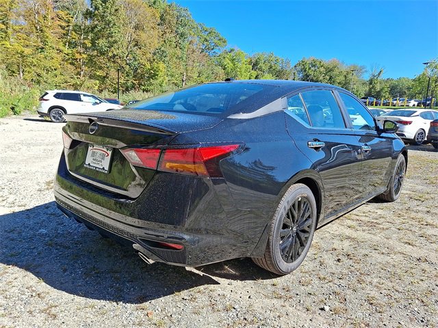 New 2025 Nissan Altima 2.5 SV w/ SV Special Edition Package image 4