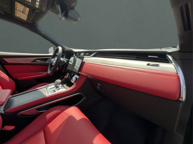 New 2026 Jaguar F-PACE R-Dynamic S image 25