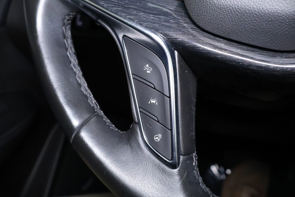 Used 2021 Cadillac XT5 Premium Luxury image 22