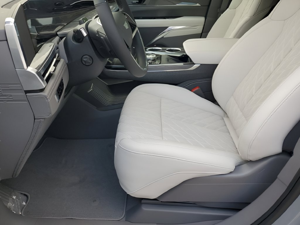 New 2026 Cadillac Escalade IQL Luxury AWD/4WD image 38