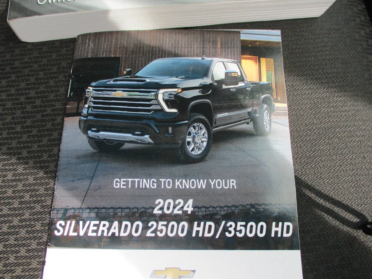 Used 2024 Chevrolet Silverado 2500 W/T w/ WT Convenience Package AWD/4WD image 27