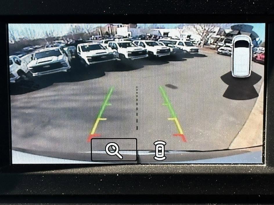 Used 2021 Ford Transit 350 XLT image 21