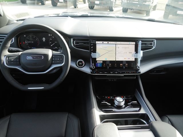 New 2026 Jeep Grand Wagoneer L Limited AWD/4WD image 15