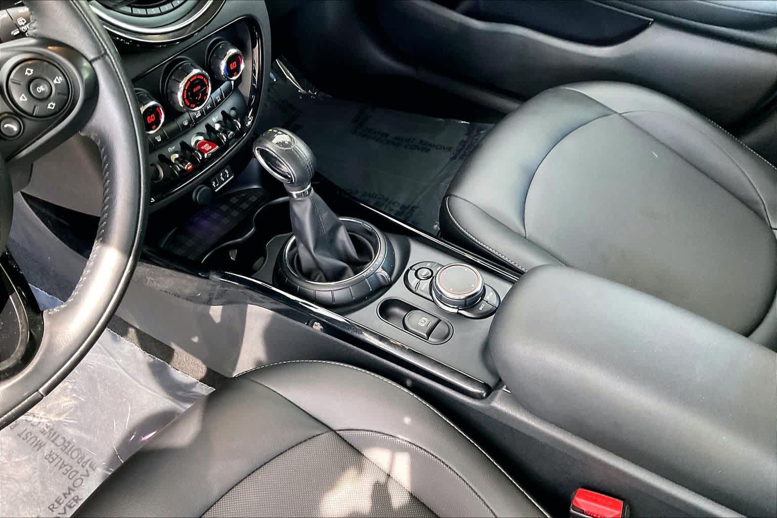 Used 2017 MINI Cooper Clubman FWD image 17