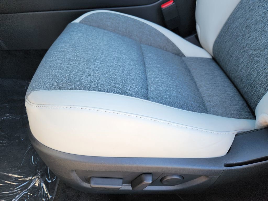 New 2026 MAZDA CX-30 Aire Edition image 15