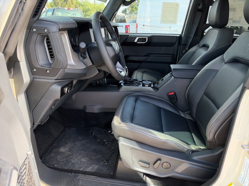 New 2026 Ford Bronco Outer Banks AWD/4WD image 21