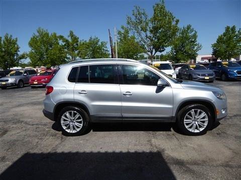 Used 2011 Volkswagen Tiguan S AWD/4WD image 6
