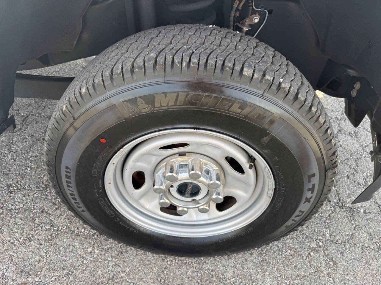 Used 2022 Ford F250 XL w/ Power Equipment Group image 13