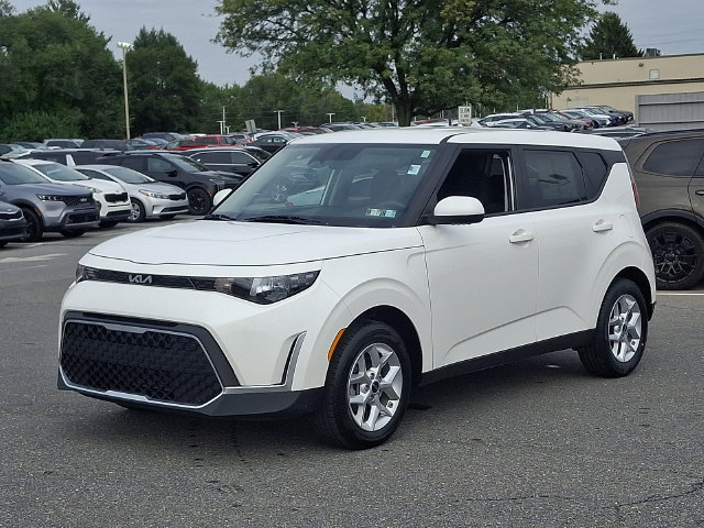 Used 2025 Kia Soul LX w/ LX Technology Package