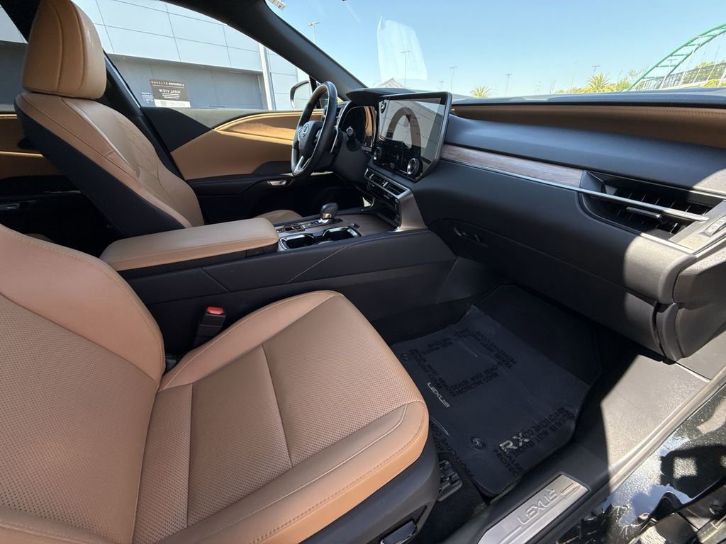Used 2025 Lexus RX 350 Premium FWD image 15