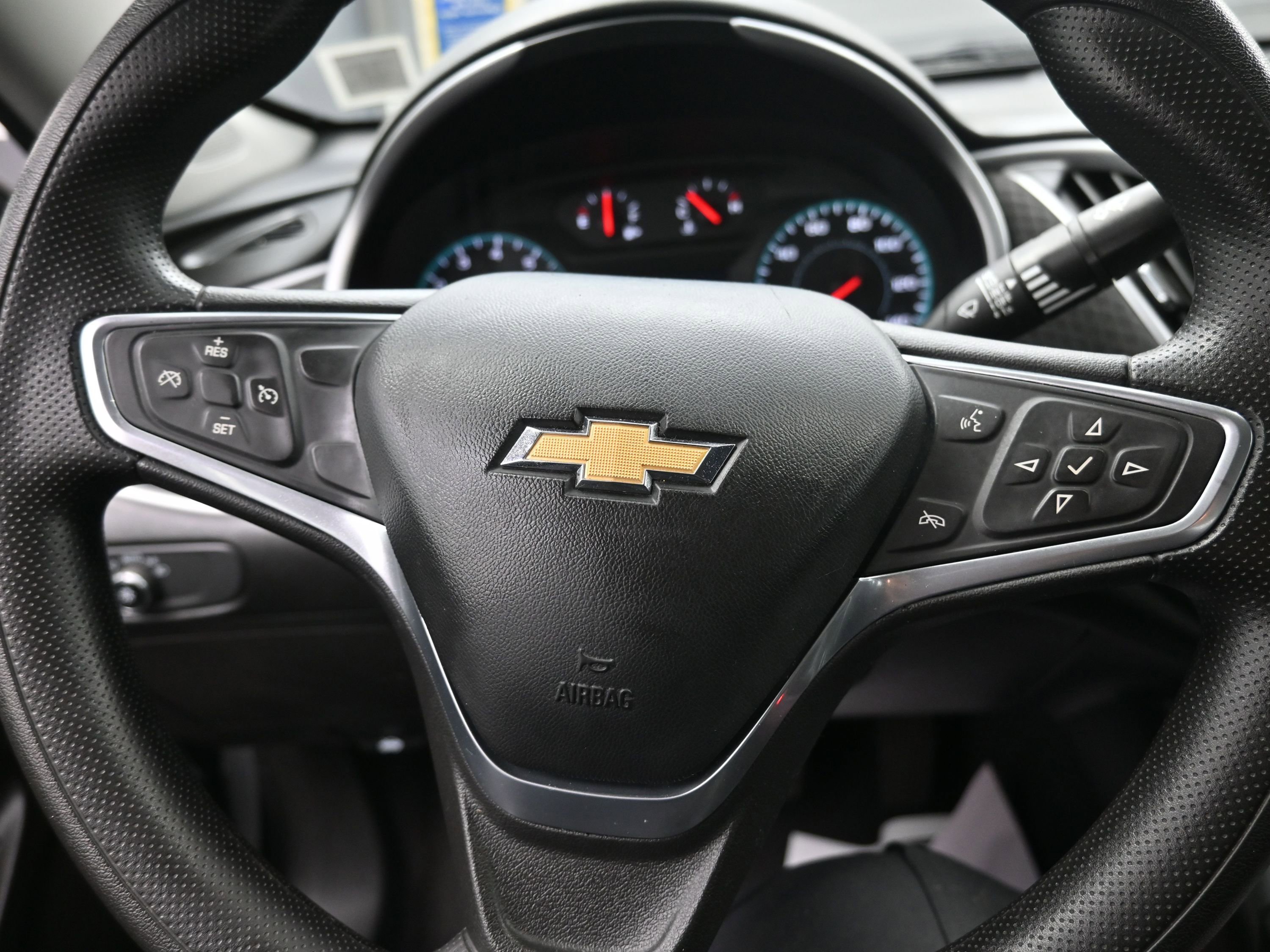 Used 2022 Chevrolet Malibu LT image 39