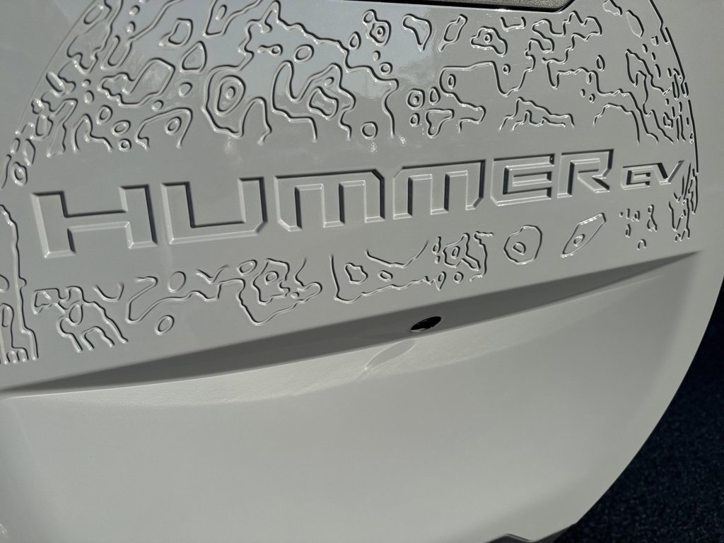 Used 2024 GMC Hummer EV 3X image 27