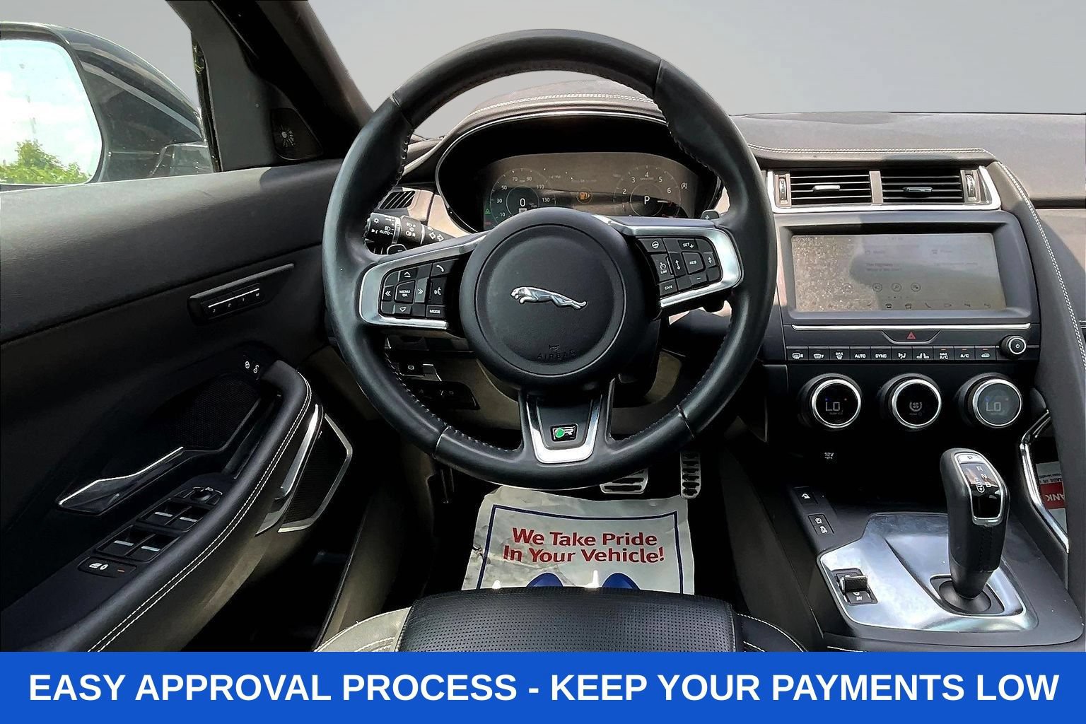 Used 2019 Jaguar E-PACE R-Dynamic SE AWD/4WD image 9