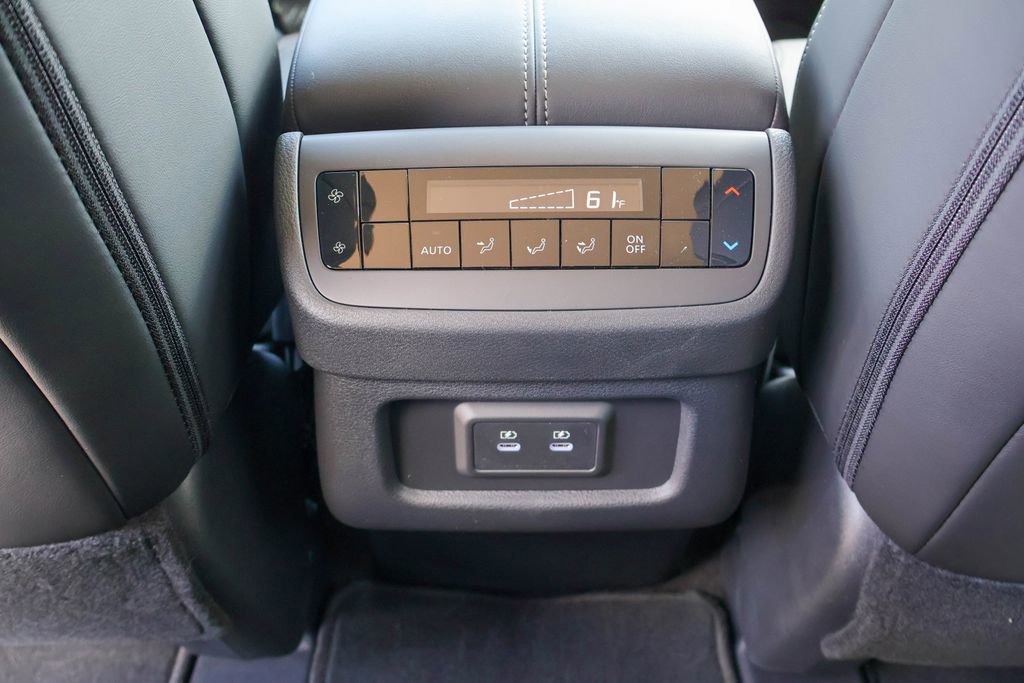New 2026 Nissan Pathfinder SL FWD image 16