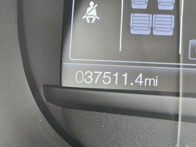 Used 2024 Ford Edge ST w/ Cold Weather Package image 25