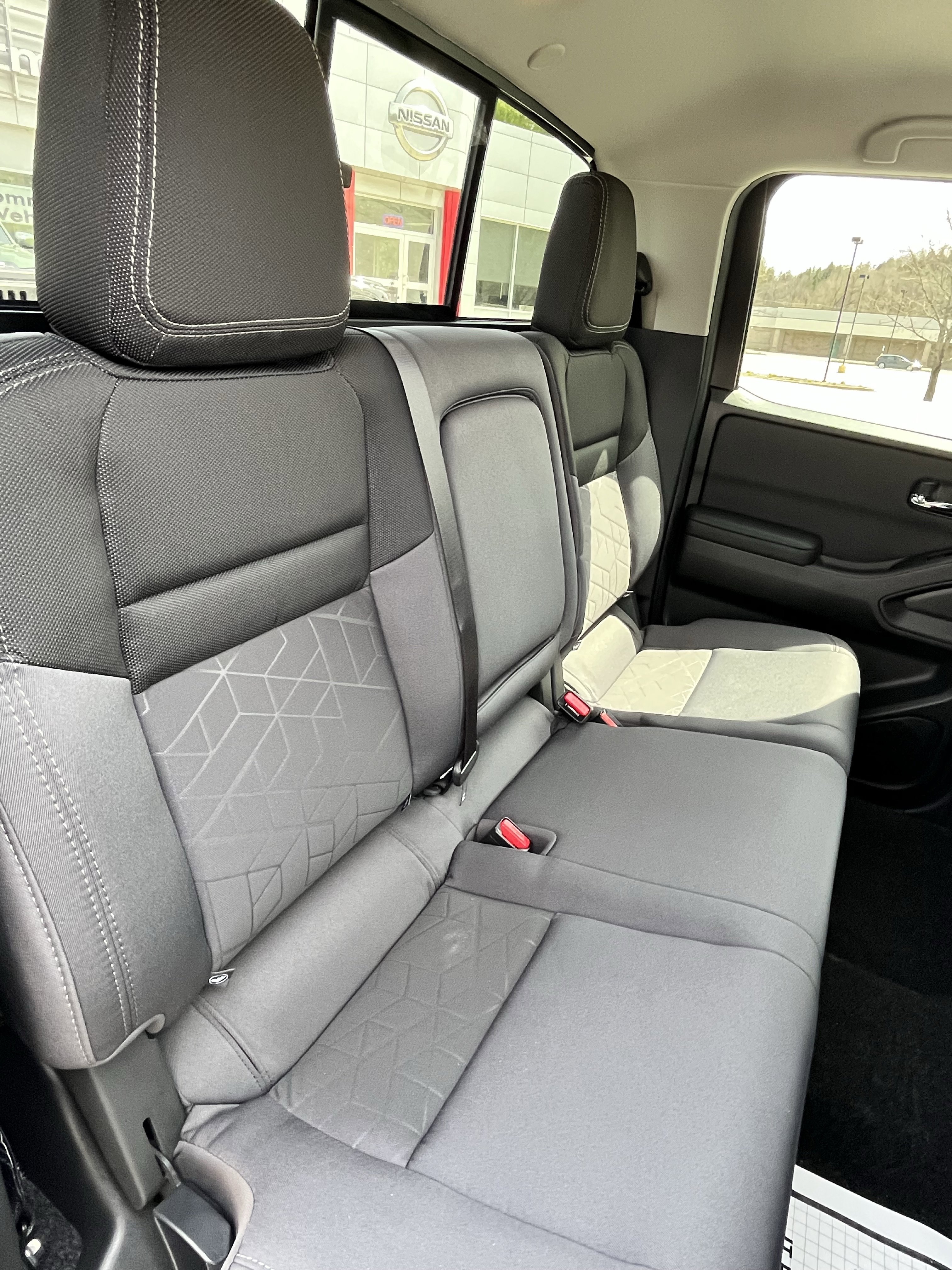 New 2026 Nissan Frontier SV image 15