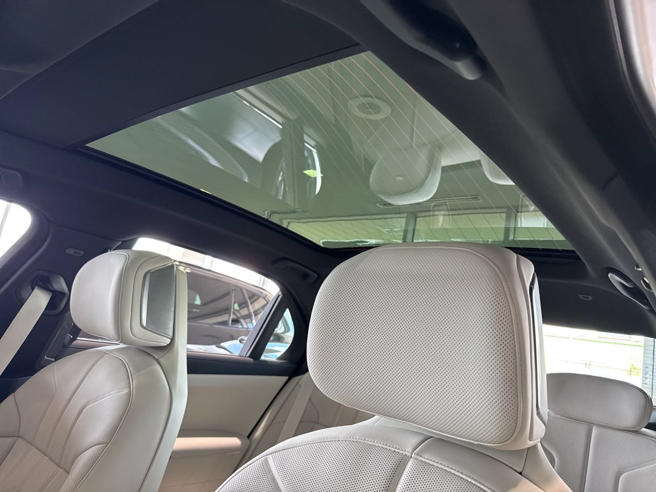 New 2026 BMW 740i xDrive w/ Executive Package AWD/4WD image 16