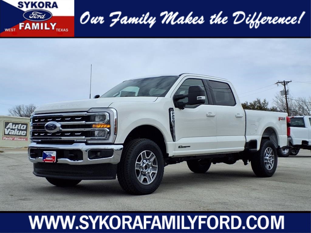 New 2025 Ford F250 Lariat w/ FX4 Off-Road Package image 1