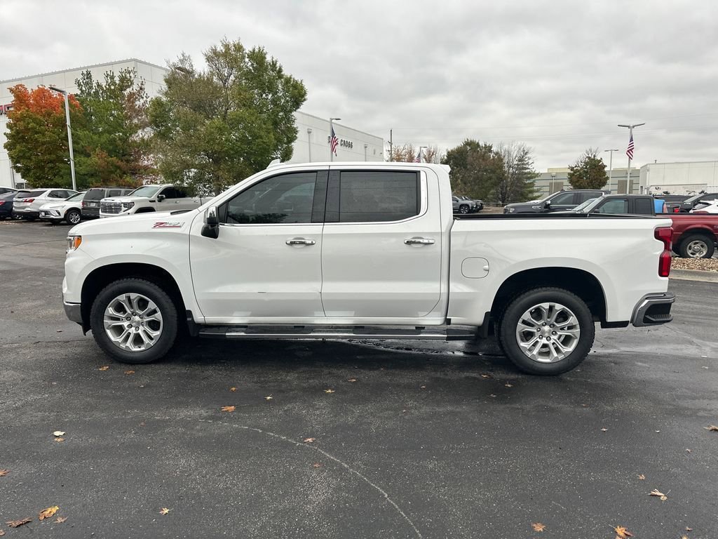 Used 2022 Chevrolet Silverado 1500 LTZ image 11