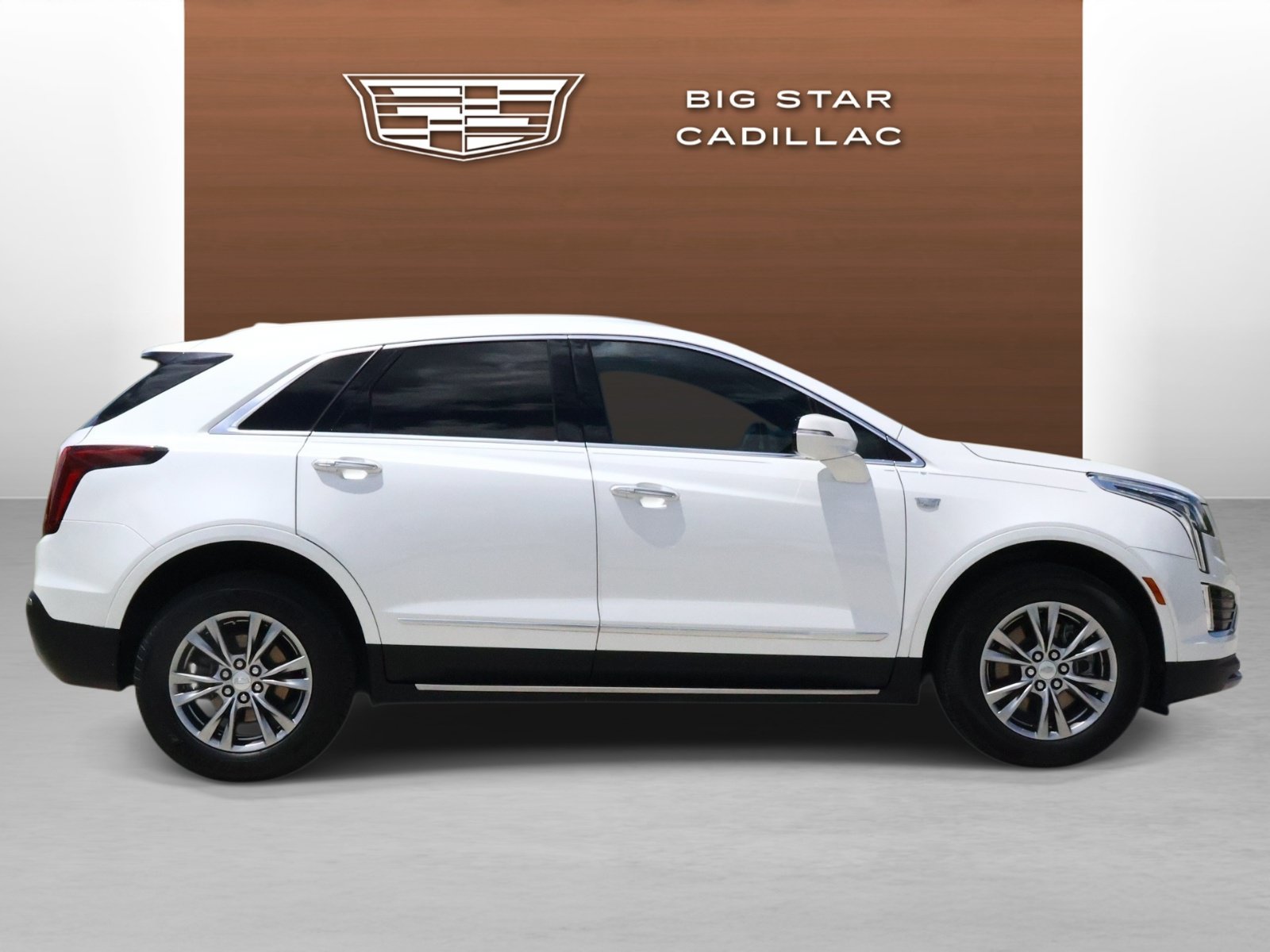 Used 2022 Cadillac XT5 Premium Luxury FWD image 6