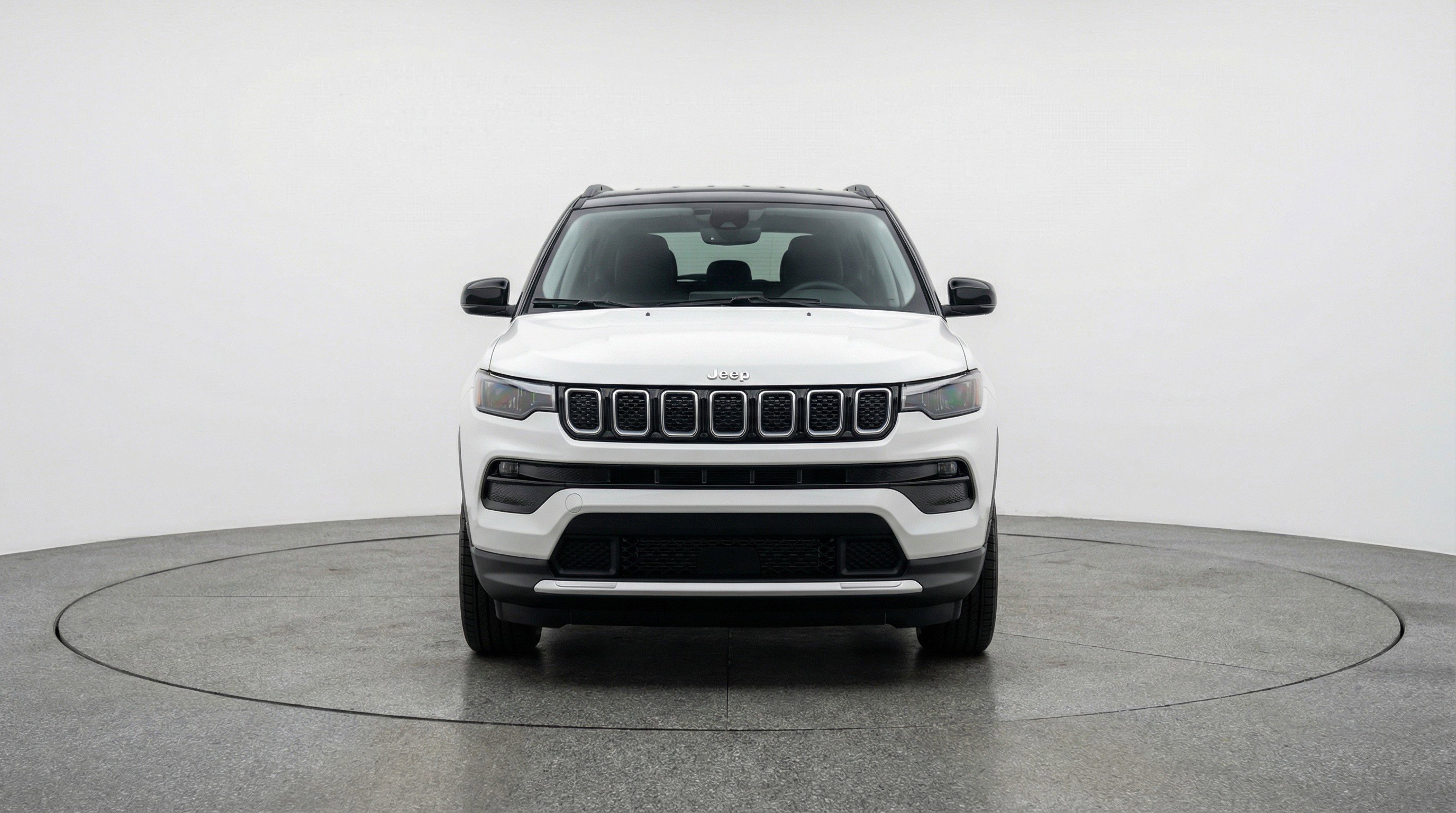 Used 2025 Jeep Compass Limited AWD/4WD image 2