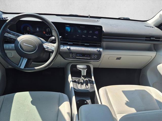 Used 2024 Hyundai Kona SEL FWD image 9