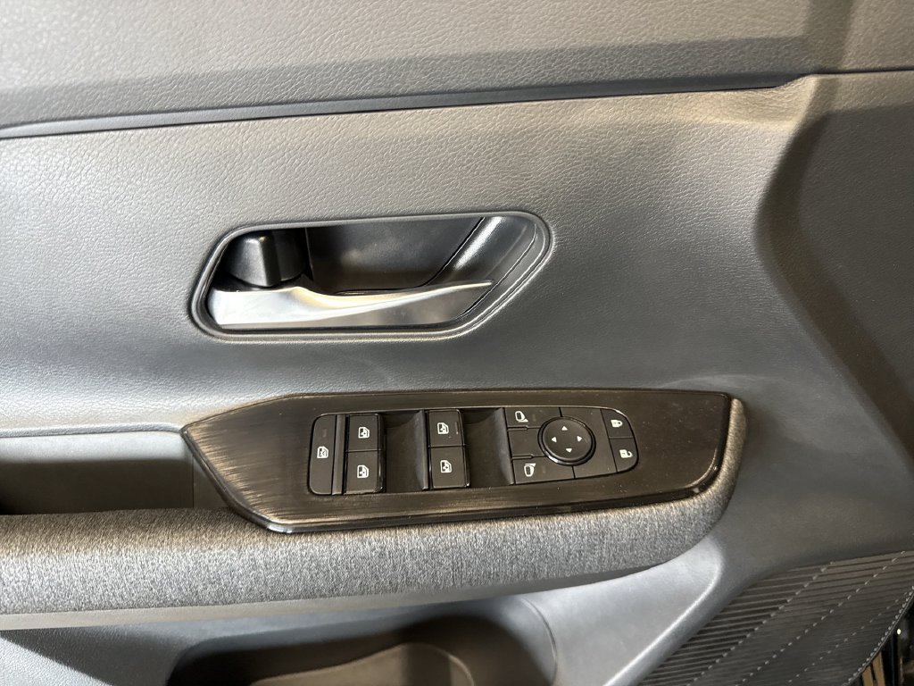 New 2027 Nissan Kicks SV AWD/4WD image 15