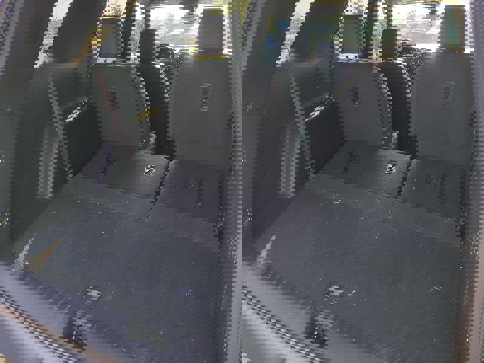 Used 2022 Chevrolet Traverse RS image 34