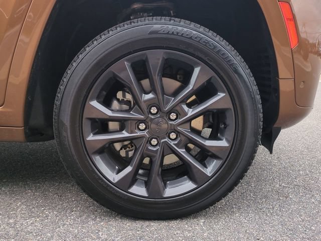 New 2026 Jeep Grand Cherokee L Limited AWD/4WD image 11