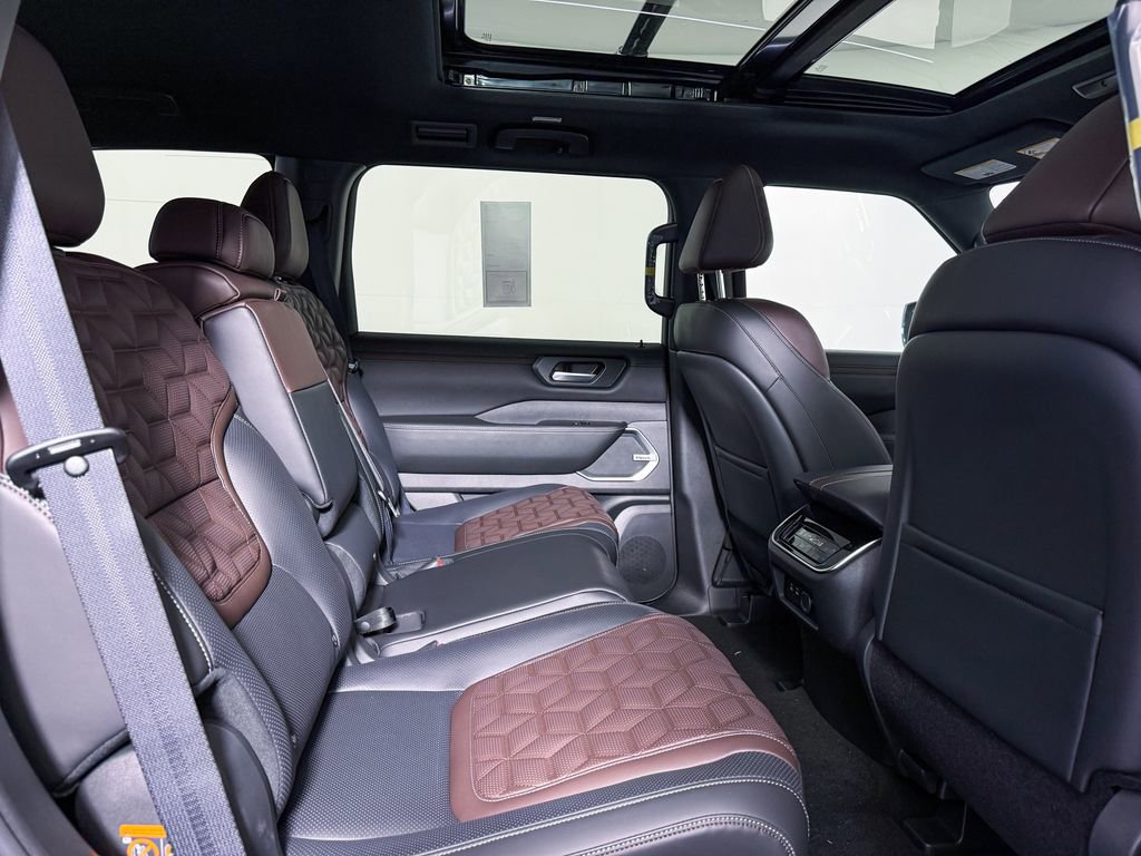 New 2026 Nissan Armada Platinum image 26