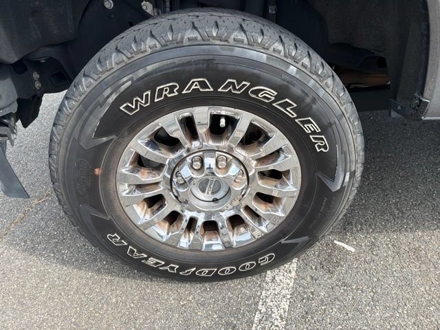 Used 2021 Ford F250 XLT w/ XLT Premium Package AWD/4WD image 9