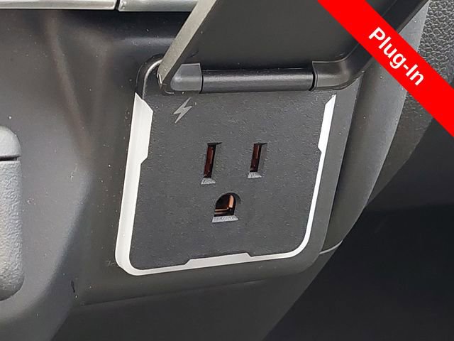 Used 2024 Chevrolet Silverado 2500 Custom w/ Custom Convenience Package image 19