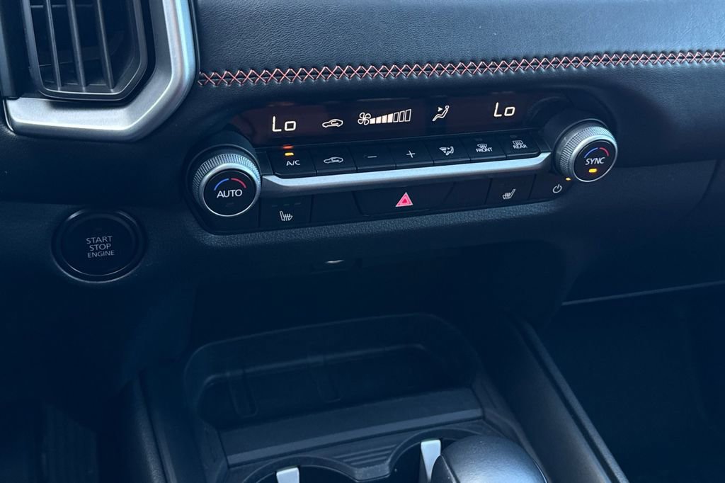 Used 2024 MAZDA CX-50 AWD 2.5 Turbo w/ Cargo Package image 24