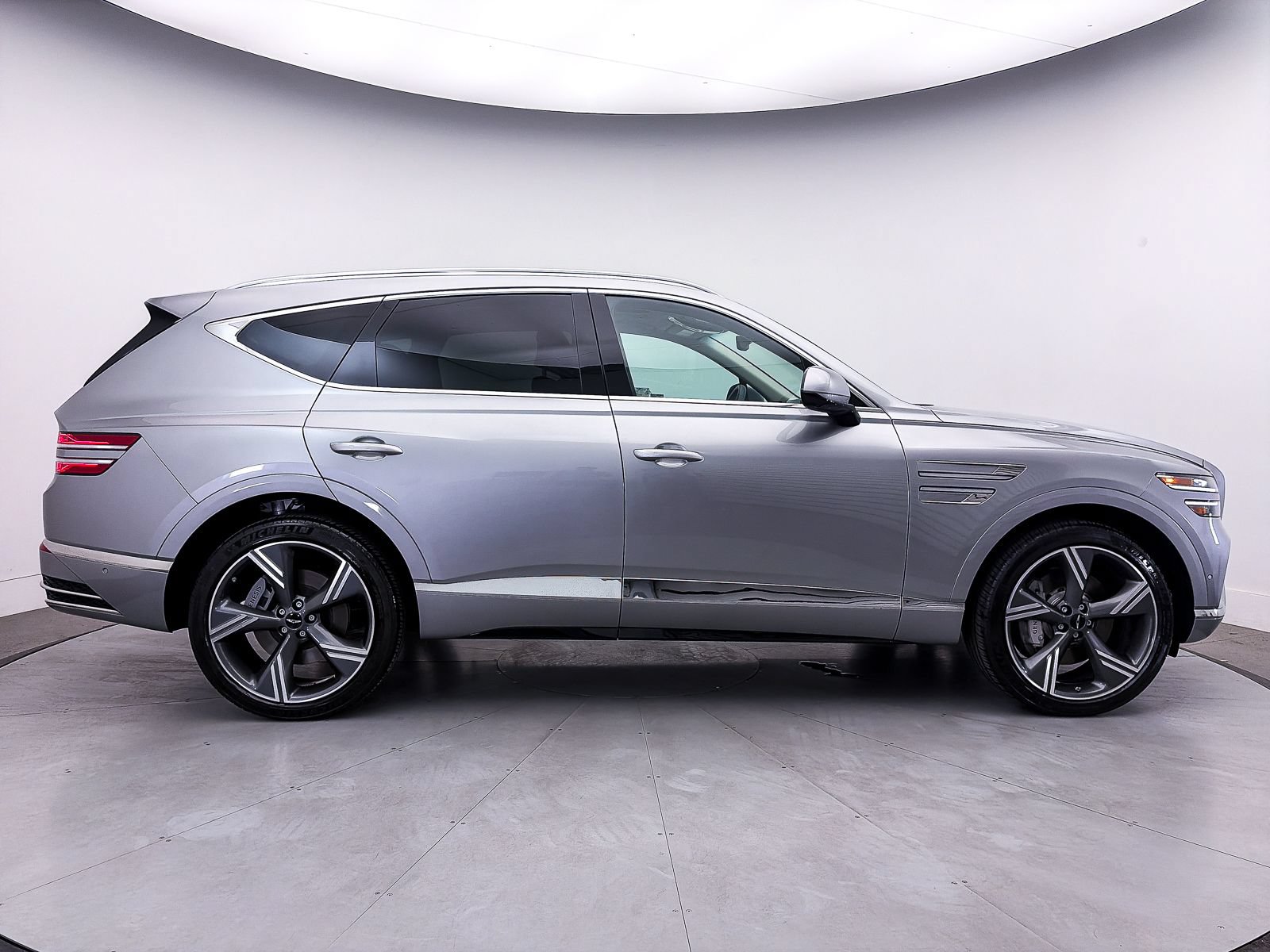 Used 2025 Genesis GV80 2.5T Prestige AWD/4WD image 46