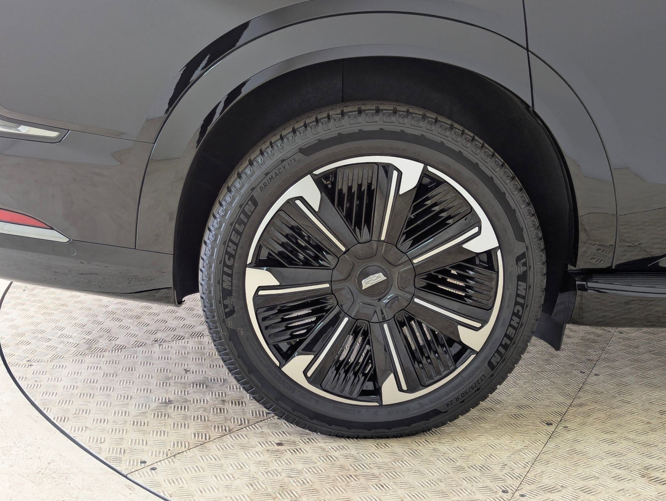 New 2026 Cadillac Escalade IQL Sport 2 image 12