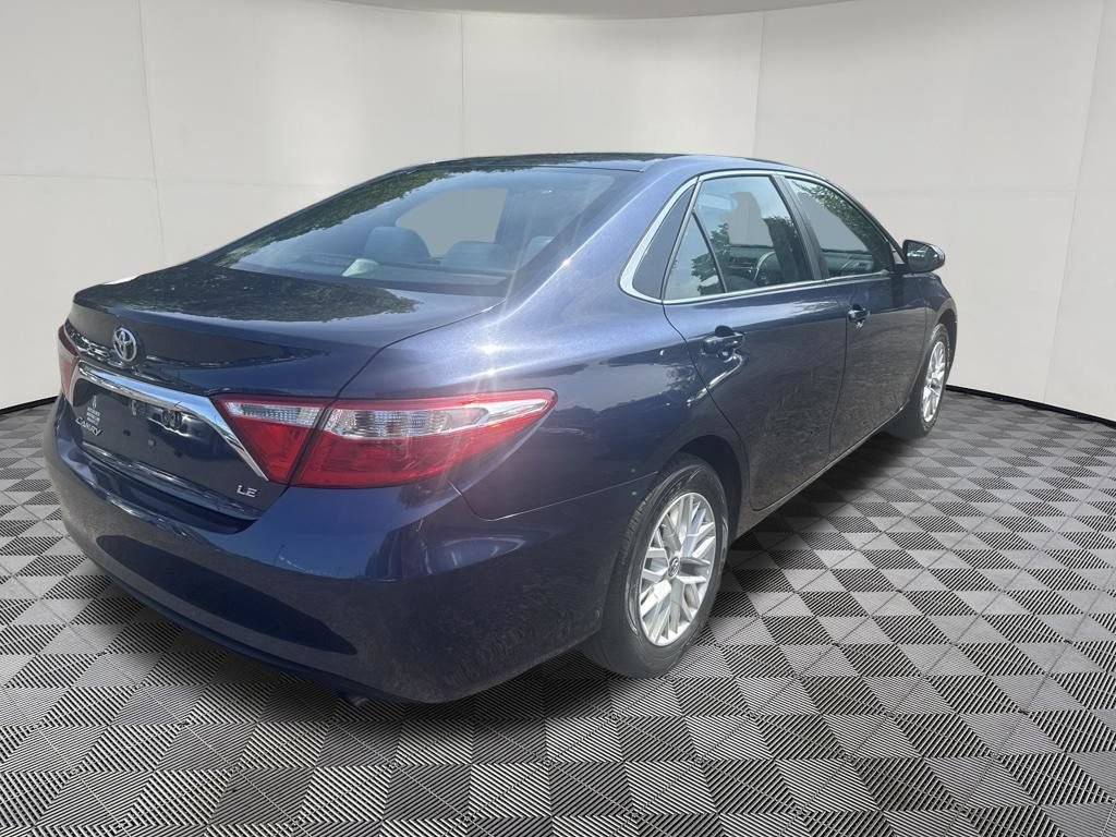 Used 2017 Toyota Camry LE FWD image 12