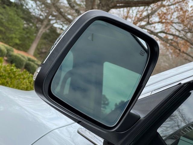 Used 2022 Jeep Grand Cherokee Limited w/ Tech Group image 39