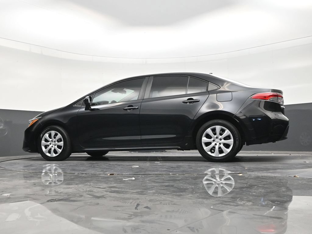 Used 2023 Toyota Corolla LE FWD image 20