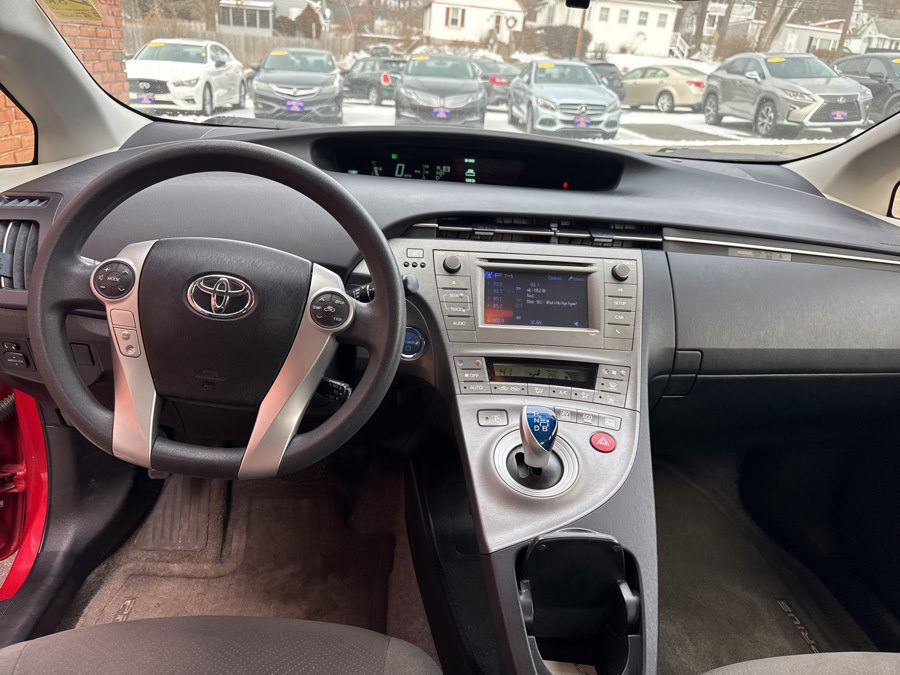 Used 2015 Toyota Prius Two image 20