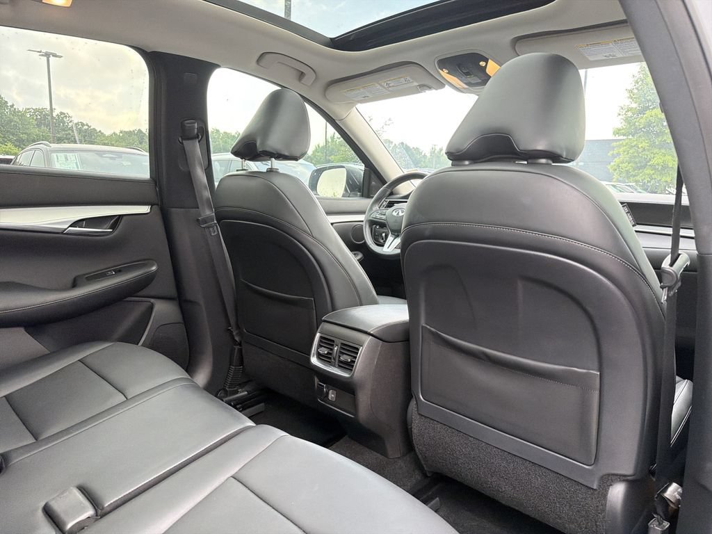 Used 2021 INFINITI QX50 Luxe w/ Cargo Package AWD/4WD image 17