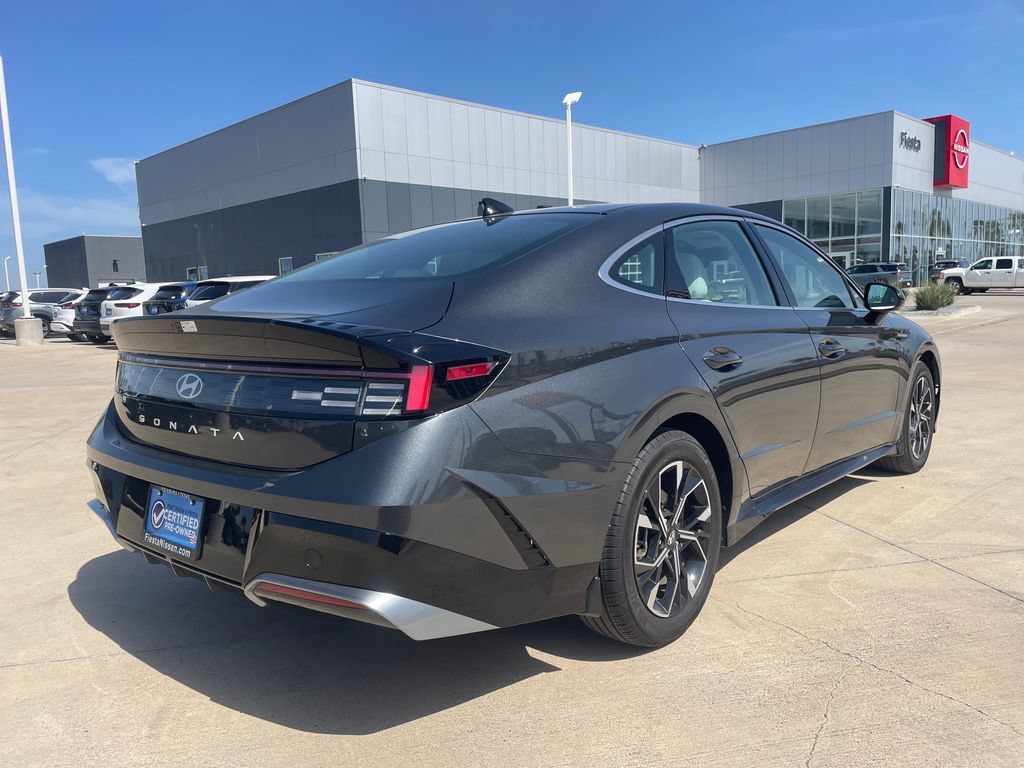 Used 2024 Hyundai Sonata SEL FWD image 5