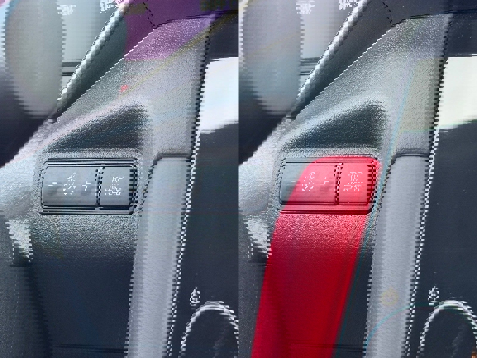 Certified 2024 Nissan Z Performance w/ Floor Mat Package image 28