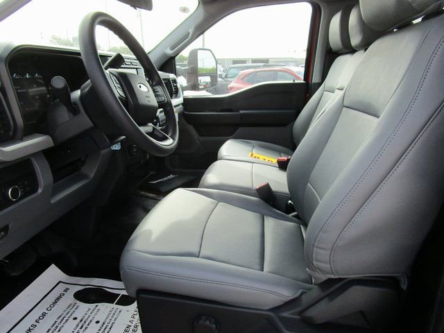 New 2024 Ford F450 XL image 20