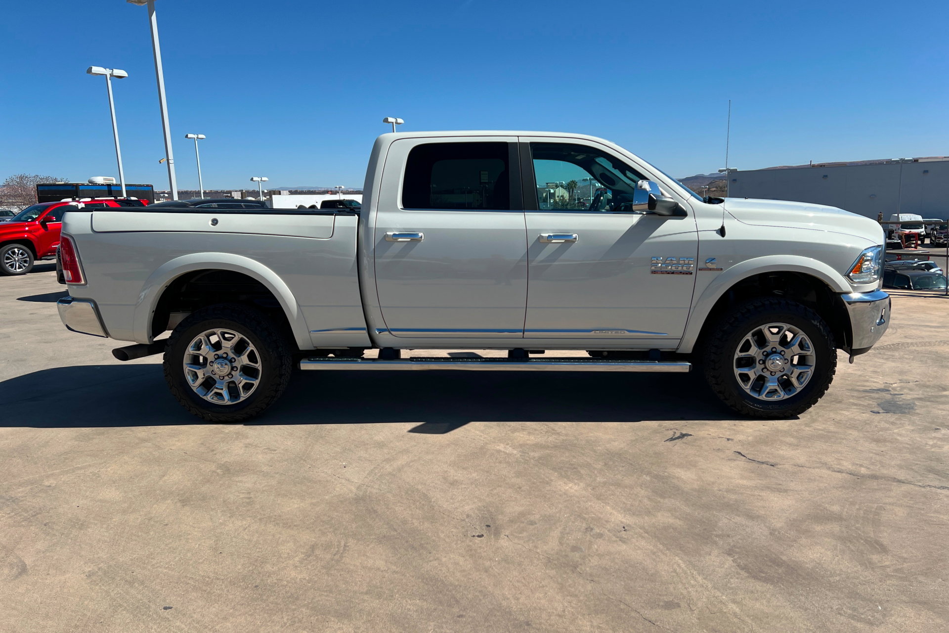 Used 2017 RAM 2500 Limited image 7
