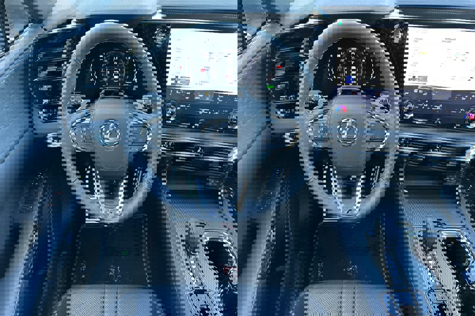 Used 2023 Lexus RX 500h F Sport image 15