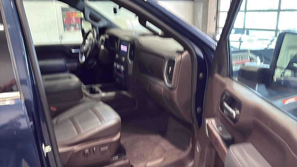 Used 2021 GMC Sierra 2500 Denali w/ Denali Ultimate Package image 12