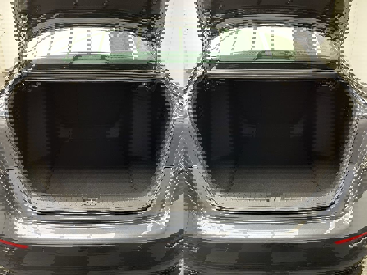 Used 2024 Honda Accord Touring image 31